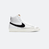 W Nike Blazer Mid '77