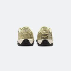 W Nike Total 90 SE "Olive Aura"
