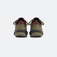 New Balance 990v6 "Dark Camo"