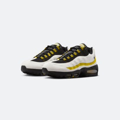 Nike Air Max 95 "Saffron Quartz"
