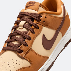 W Nike Dunk Low SE "Desert Ochre"