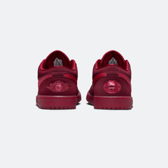 W Jordan 1 Low "V-Day"