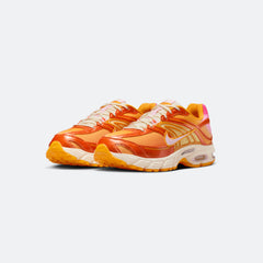 W Nike Air Max Moto 2k "Orange Horizon"